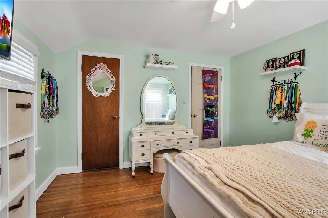 25 Brendel Avenue, Hamburg, New York 14075, Hamburg, New York 14075, 4 Bedrooms Bedrooms, 8 Rooms Rooms,2 BathroomsBathrooms,Residential,Closed,25 Brendel Avenue, Hamburg, New York 14075,0,B1631624