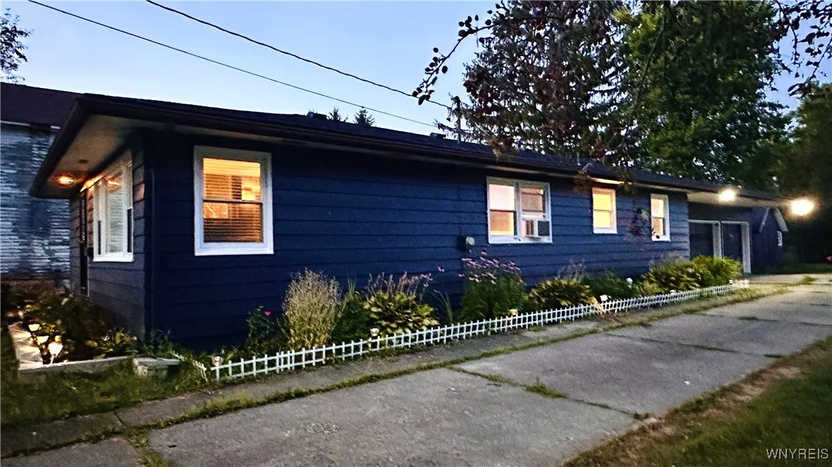 134 Park Street, Arcade, New York 14009, Arcade, New York 14009, 3 Bedrooms Bedrooms, 5 Rooms Rooms,1 BathroomBathrooms,Residential,Closed,134 Park Street, Arcade, New York 14009,0,B1631518