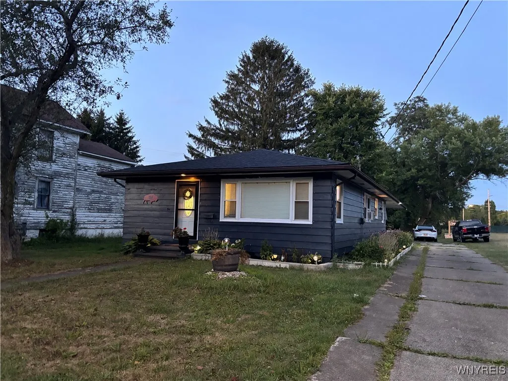 134 Park Street, Arcade, New York 14009, Arcade, New York 14009, 3 Bedrooms Bedrooms, 5 Rooms Rooms,1 BathroomBathrooms,Residential,Closed,134 Park Street, Arcade, New York 14009,0,B1631518