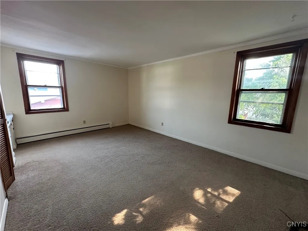 64 East 5th Street, Oswego, New York 13126, Oswego, New York 13126, 2 Bedrooms Bedrooms, 5 Rooms Rooms,1 BathroomBathrooms,Residential Lease,For Rent,64 East 5th Street, Oswego, New York 13126,S1630306
