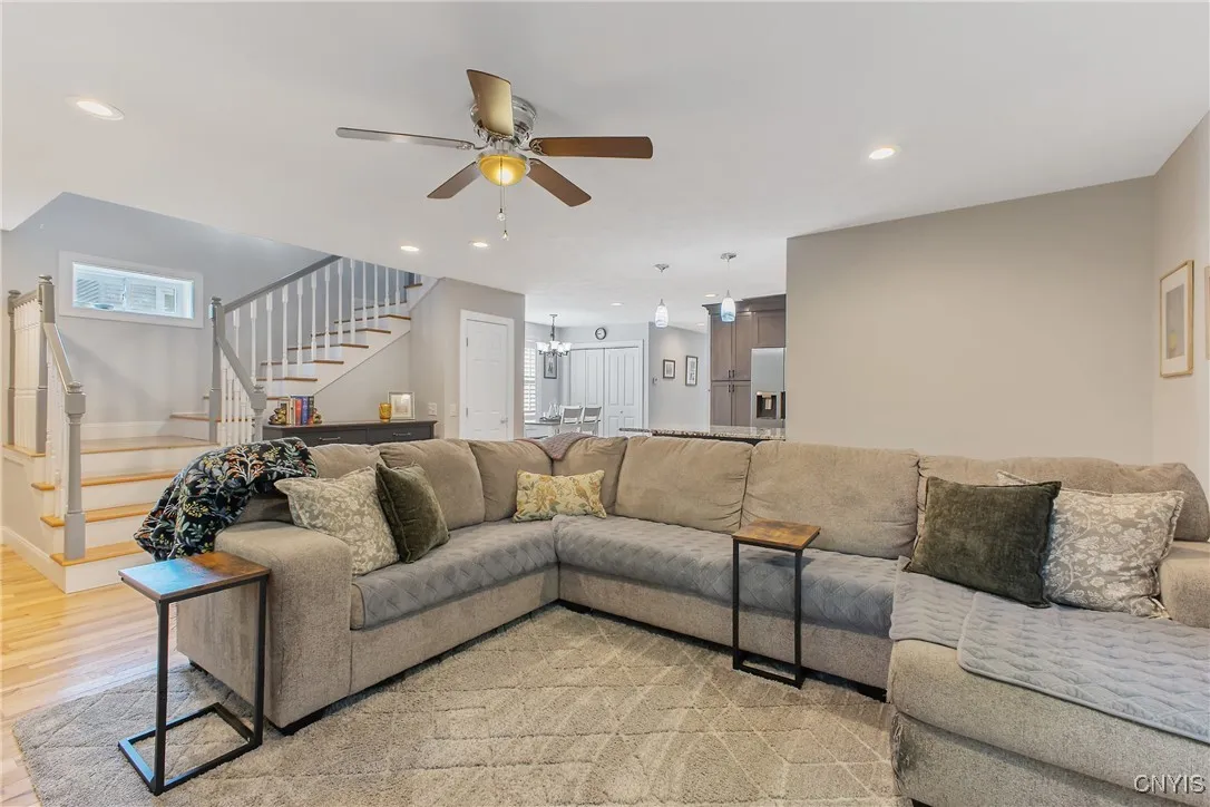 10 Kellogg Street, Kirkland, New York 13323, Kirkland, New York 13323, 3 Bedrooms Bedrooms, 6 Rooms Rooms,2 BathroomsBathrooms,Residential,Closed,10 Kellogg Street, Kirkland, New York 13323,0,S1630311