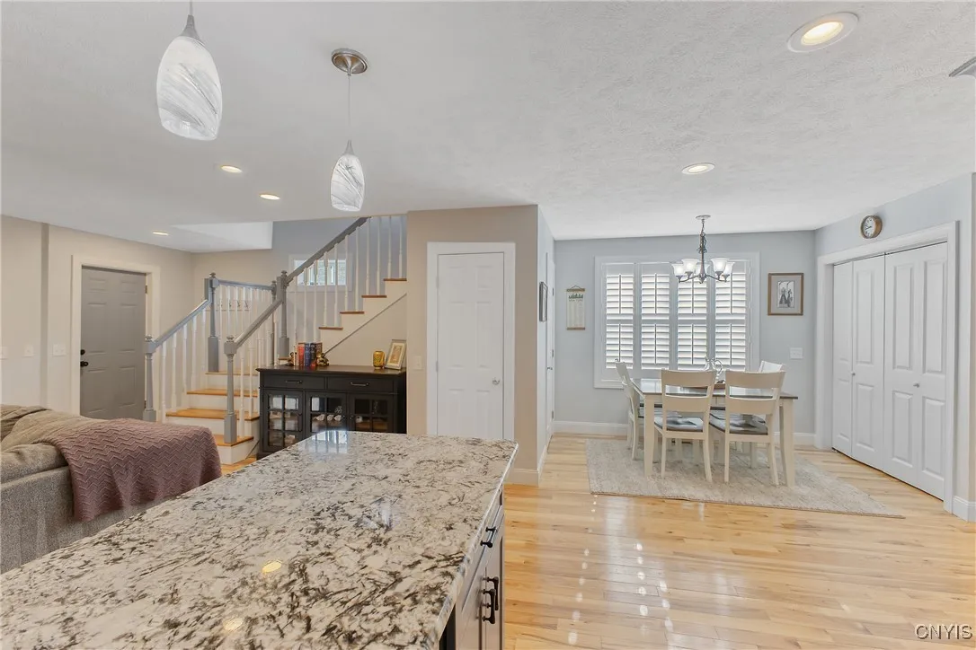 10 Kellogg Street, Kirkland, New York 13323, Kirkland, New York 13323, 3 Bedrooms Bedrooms, 6 Rooms Rooms,2 BathroomsBathrooms,Residential,Closed,10 Kellogg Street, Kirkland, New York 13323,0,S1630311