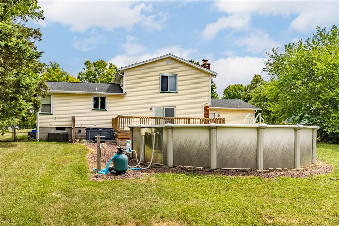 69 Lightwood Lane, Gates, New York 14606, Gates, New York 14606, 5 Bedrooms Bedrooms, 12 Rooms Rooms,2 BathroomsBathrooms,Residential,For Sale,69 Lightwood Lane, Gates, New York 14606,0,R1630495