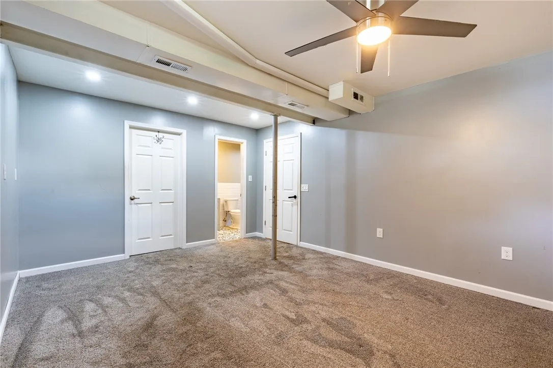 69 Lightwood Lane, Gates, New York 14606, Gates, New York 14606, 5 Bedrooms Bedrooms, 12 Rooms Rooms,2 BathroomsBathrooms,Residential,For Sale,69 Lightwood Lane, Gates, New York 14606,0,R1630495