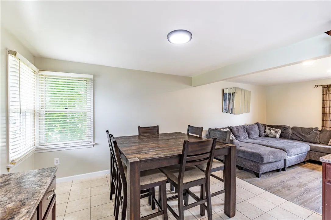 69 Lightwood Lane, Gates, New York 14606, Gates, New York 14606, 5 Bedrooms Bedrooms, 12 Rooms Rooms,2 BathroomsBathrooms,Residential,For Sale,69 Lightwood Lane, Gates, New York 14606,0,R1630495