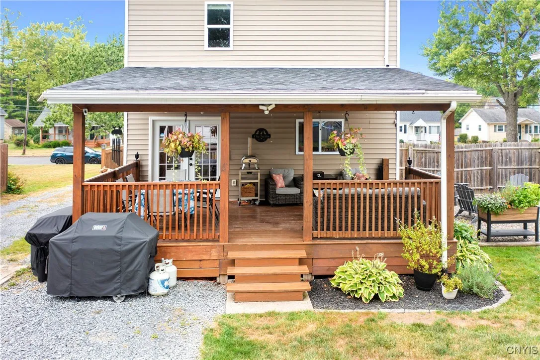 48 Burt Avenue, Auburn, New York 13021, Auburn, New York 13021, 3 Bedrooms Bedrooms, 9 Rooms Rooms,2 BathroomsBathrooms,Residential,Closed,48 Burt Avenue, Auburn, New York 13021,0,S1631452