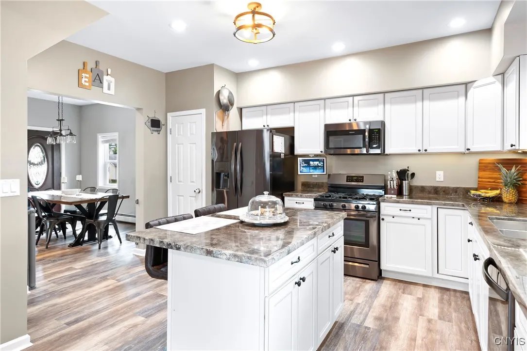 48 Burt Avenue, Auburn, New York 13021, Auburn, New York 13021, 3 Bedrooms Bedrooms, 9 Rooms Rooms,2 BathroomsBathrooms,Residential,Closed,48 Burt Avenue, Auburn, New York 13021,0,S1631452