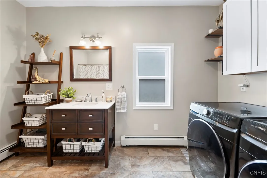 48 Burt Avenue, Auburn, New York 13021, Auburn, New York 13021, 3 Bedrooms Bedrooms, 9 Rooms Rooms,2 BathroomsBathrooms,Residential,Closed,48 Burt Avenue, Auburn, New York 13021,0,S1631452