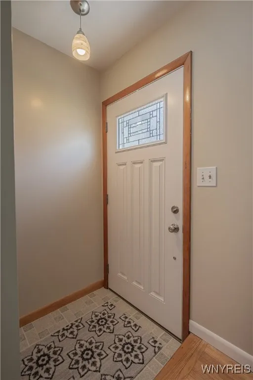 26 Louise Drive, Cheektowaga, New York 14227, Cheektowaga, New York 14227, 3 Bedrooms Bedrooms, 6 Rooms Rooms,1 BathroomBathrooms,Residential,Closed,26 Louise Drive, Cheektowaga, New York 14227,0,B1631507