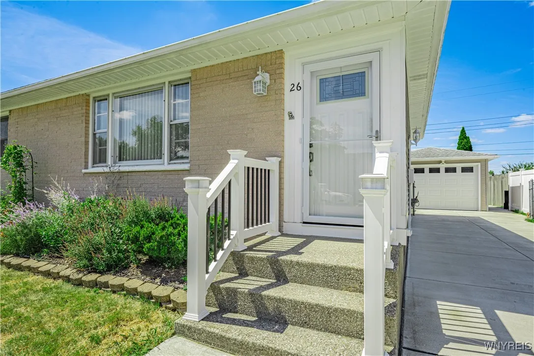 26 Louise Drive, Cheektowaga, New York 14227, Cheektowaga, New York 14227, 3 Bedrooms Bedrooms, 6 Rooms Rooms,1 BathroomBathrooms,Residential,Closed,26 Louise Drive, Cheektowaga, New York 14227,0,B1631507