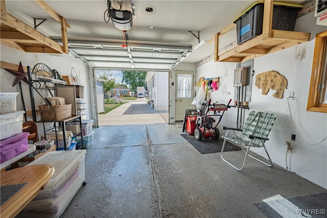 26 Louise Drive, Cheektowaga, New York 14227, Cheektowaga, New York 14227, 3 Bedrooms Bedrooms, 6 Rooms Rooms,1 BathroomBathrooms,Residential,Closed,26 Louise Drive, Cheektowaga, New York 14227,0,B1631507
