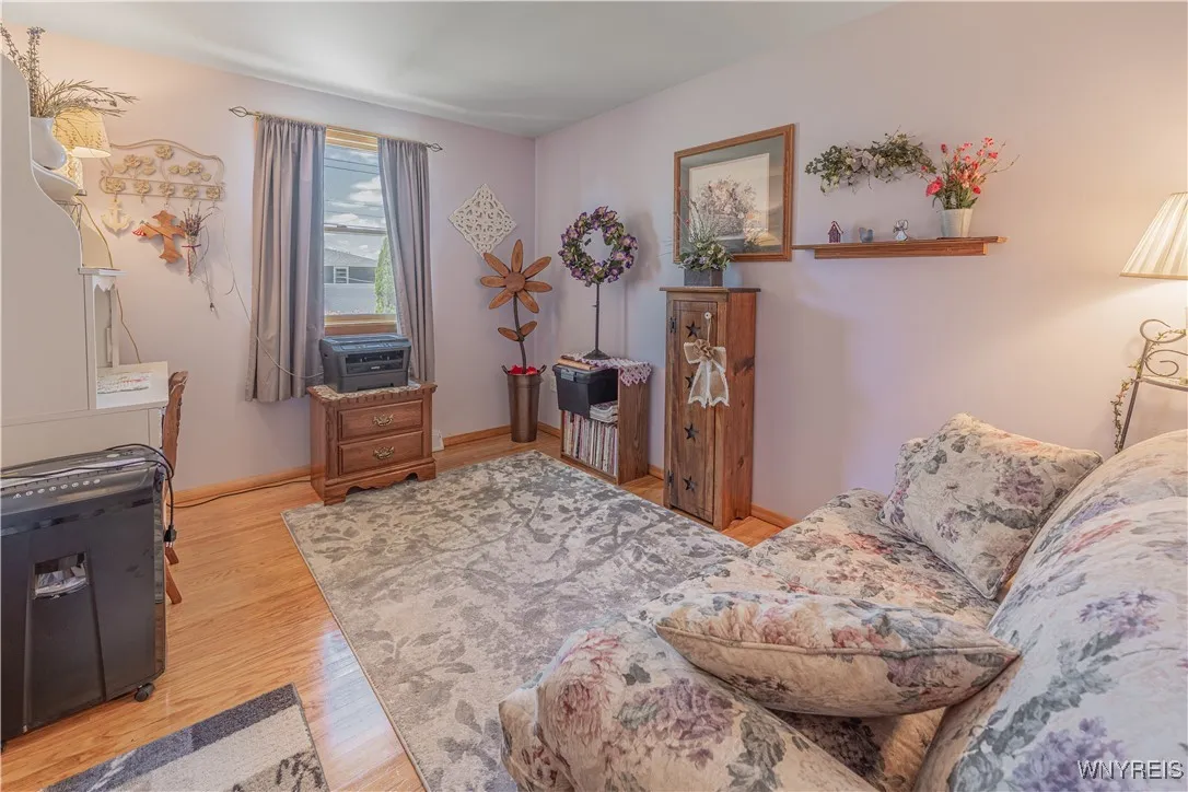 26 Louise Drive, Cheektowaga, New York 14227, Cheektowaga, New York 14227, 3 Bedrooms Bedrooms, 6 Rooms Rooms,1 BathroomBathrooms,Residential,Closed,26 Louise Drive, Cheektowaga, New York 14227,0,B1631507