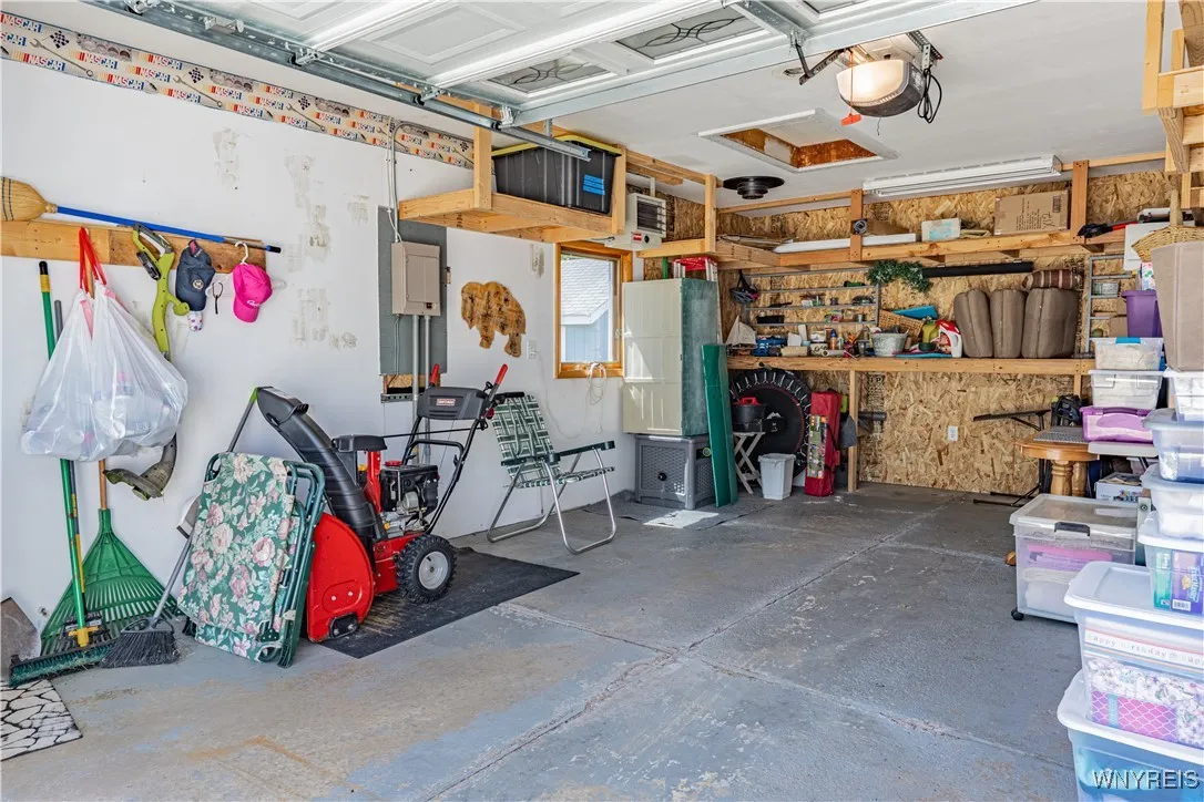 26 Louise Drive, Cheektowaga, New York 14227, Cheektowaga, New York 14227, 3 Bedrooms Bedrooms, 6 Rooms Rooms,1 BathroomBathrooms,Residential,Closed,26 Louise Drive, Cheektowaga, New York 14227,0,B1631507