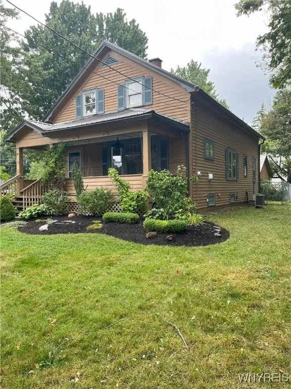 6045 Elm St - 6 bedrooms, 2 full baths