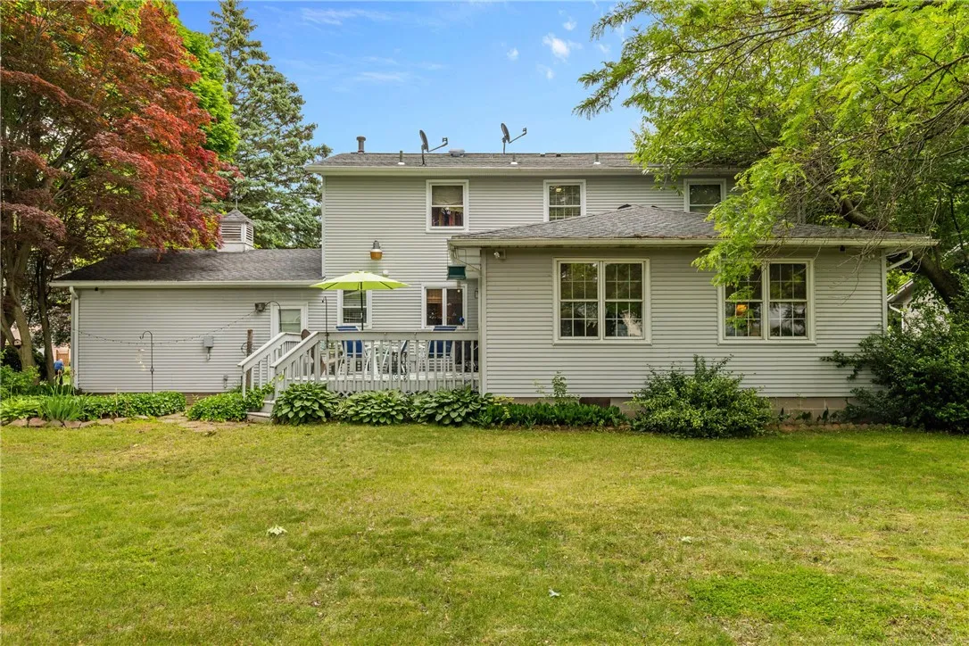 133 Parklands Drive, Greece, New York 14616, Greece, New York 14616, 4 Bedrooms Bedrooms, 12 Rooms Rooms,2 BathroomsBathrooms,Residential,Closed,133 Parklands Drive, Greece, New York 14616,0,R1630516