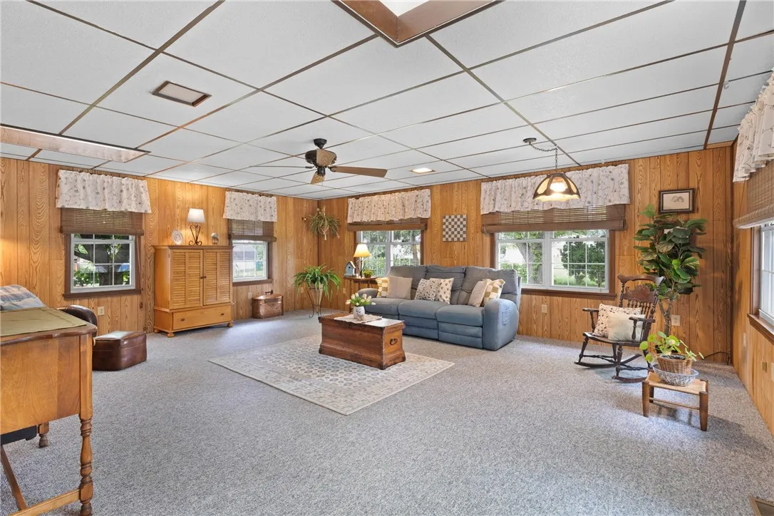 133 Parklands Drive, Greece, New York 14616, Greece, New York 14616, 4 Bedrooms Bedrooms, 12 Rooms Rooms,2 BathroomsBathrooms,Residential,Closed,133 Parklands Drive, Greece, New York 14616,0,R1630516