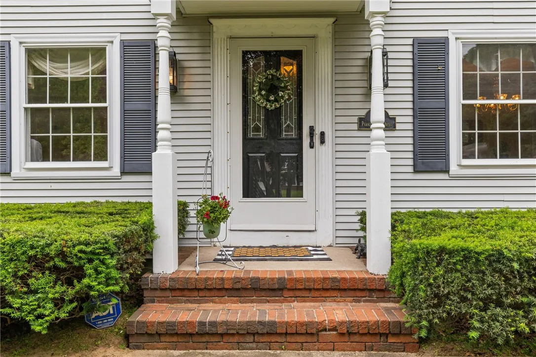133 Parklands Drive, Greece, New York 14616, Greece, New York 14616, 4 Bedrooms Bedrooms, 12 Rooms Rooms,2 BathroomsBathrooms,Residential,Closed,133 Parklands Drive, Greece, New York 14616,0,R1630516
