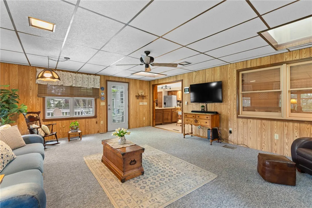 133 Parklands Drive, Greece, New York 14616, Greece, New York 14616, 4 Bedrooms Bedrooms, 12 Rooms Rooms,2 BathroomsBathrooms,Residential,Closed,133 Parklands Drive, Greece, New York 14616,0,R1630516