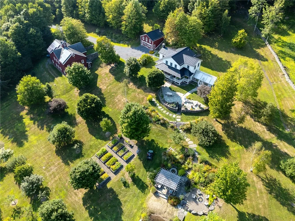 124 Bob Hall Road, Bovina, New York 13740, Bovina, New York 13740, 4 Bedrooms Bedrooms, 12 Rooms Rooms,2 BathroomsBathrooms,Residential,Closed,124 Bob Hall Road, Bovina, New York 13740,0,R1631311