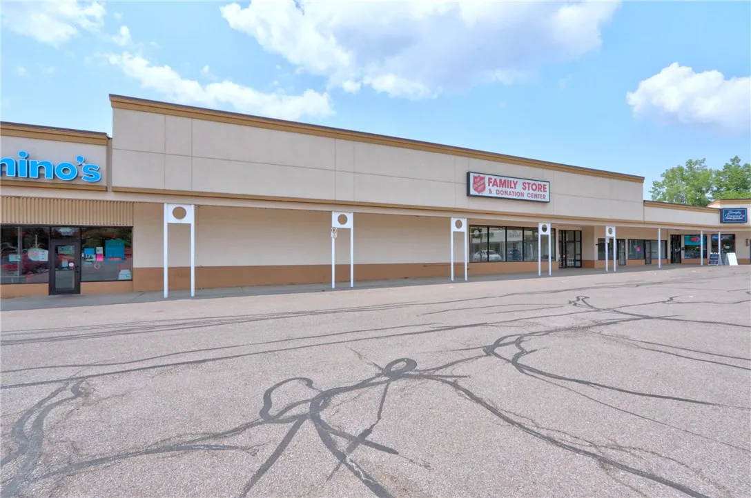 2109 Us Route 20, Seneca Falls, New York 13148, Seneca Falls, New York 13148, ,Commercial Lease,For Rent,2109 Us Route 20, Seneca Falls, New York 13148,R1628970