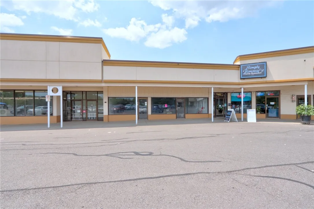 2109 Us Route 20, Seneca Falls, New York 13148, Seneca Falls, New York 13148, ,Commercial Lease,For Rent,2109 Us Route 20, Seneca Falls, New York 13148,R1628970