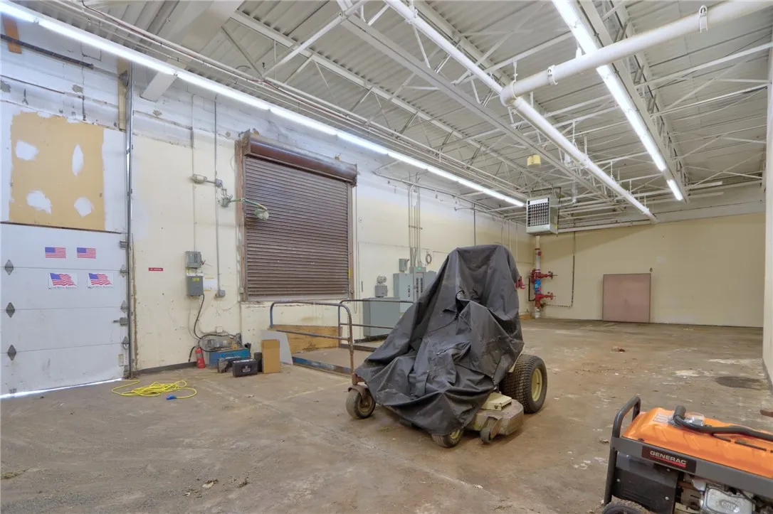 2109 Us Route 20, Seneca Falls, New York 13148, Seneca Falls, New York 13148, ,Commercial Lease,For Rent,2109 Us Route 20, Seneca Falls, New York 13148,R1628970