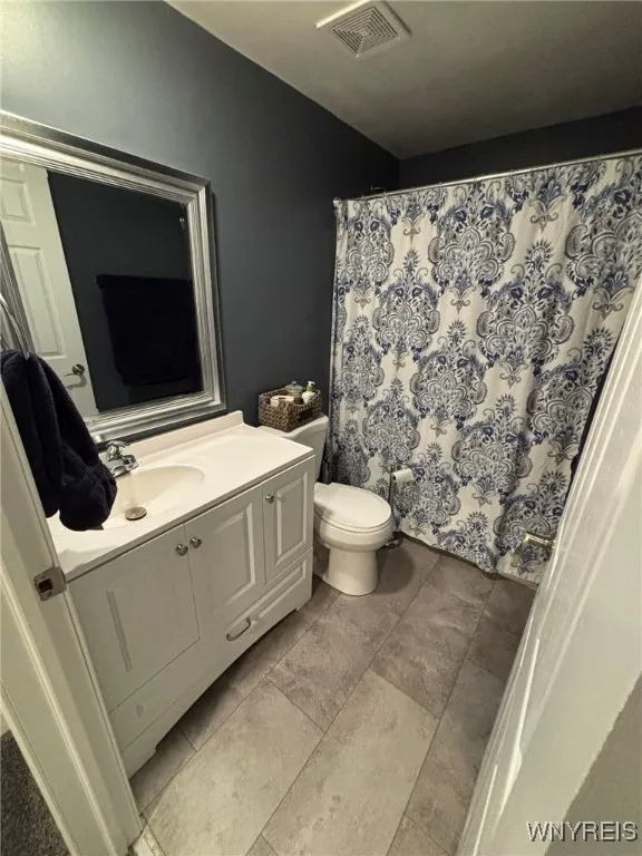 188 Stepping Stone Lane, Orchard Park, New York 14, Orchard Park, New York 14127, 3 Bedrooms Bedrooms, 6 Rooms Rooms,1 BathroomBathrooms,Residential,For Sale,188 Stepping Stone Lane, Orchard Park, New York 14,0,B1623723