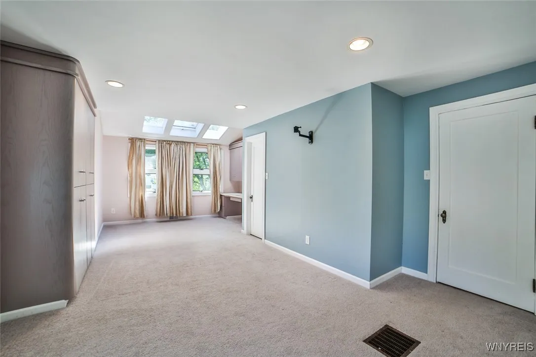 179 Allendale Rd, West Seneca, New York 14224, West Seneca, New York 14224, 4 Bedrooms Bedrooms, 8 Rooms Rooms,2 BathroomsBathrooms,Residential,For Sale,179 Allendale Rd, West Seneca, New York 14224,B1631804