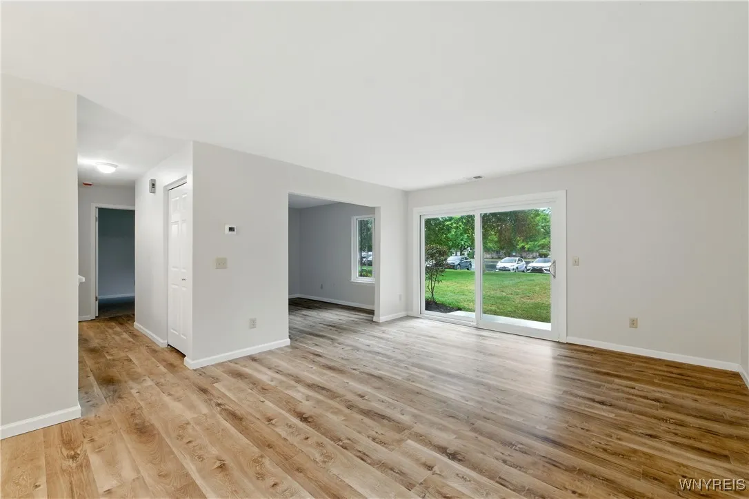 87 Foxberry Drive A, Amherst, New York 14068, Amherst, New York 14068, 2 Bedrooms Bedrooms, 5 Rooms Rooms,1 BathroomBathrooms,Residential,Closed,87 Foxberry Drive A, Amherst, New York 14068,0,B1631841