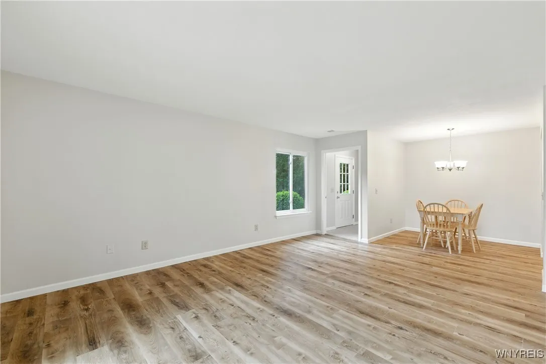 87 Foxberry Drive A, Amherst, New York 14068, Amherst, New York 14068, 2 Bedrooms Bedrooms, 5 Rooms Rooms,1 BathroomBathrooms,Residential,For Sale,87 Foxberry Drive A, Amherst, New York 14068,0,B1631841