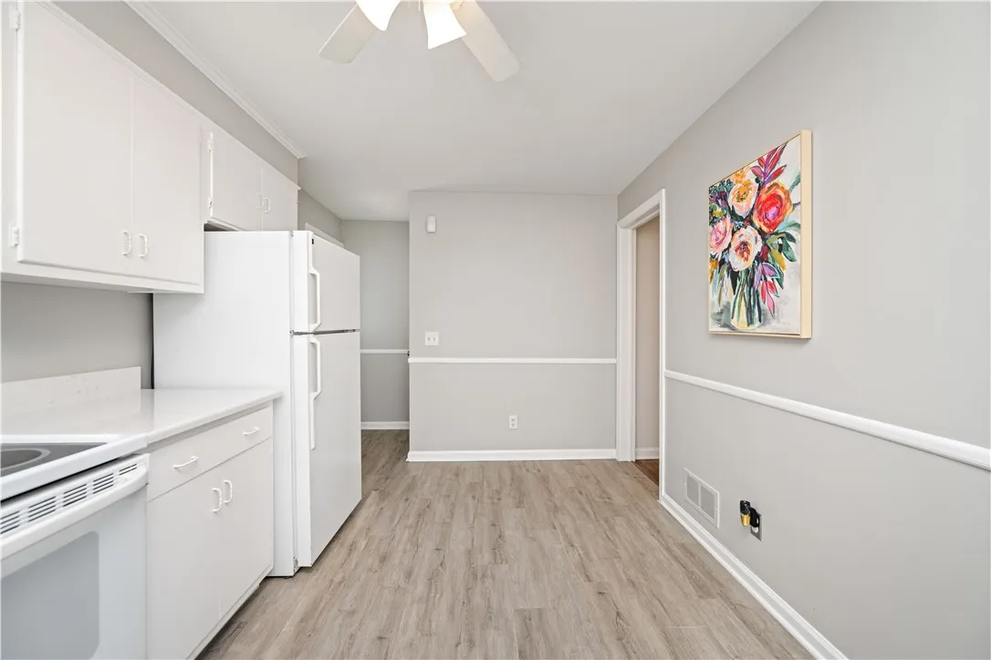 114 Clovercrest Drive, Brighton, New York 14618, Brighton, New York 14618, 3 Bedrooms Bedrooms, 6 Rooms Rooms,1 BathroomBathrooms,Residential,Closed,114 Clovercrest Drive, Brighton, New York 14618,0,R1630735