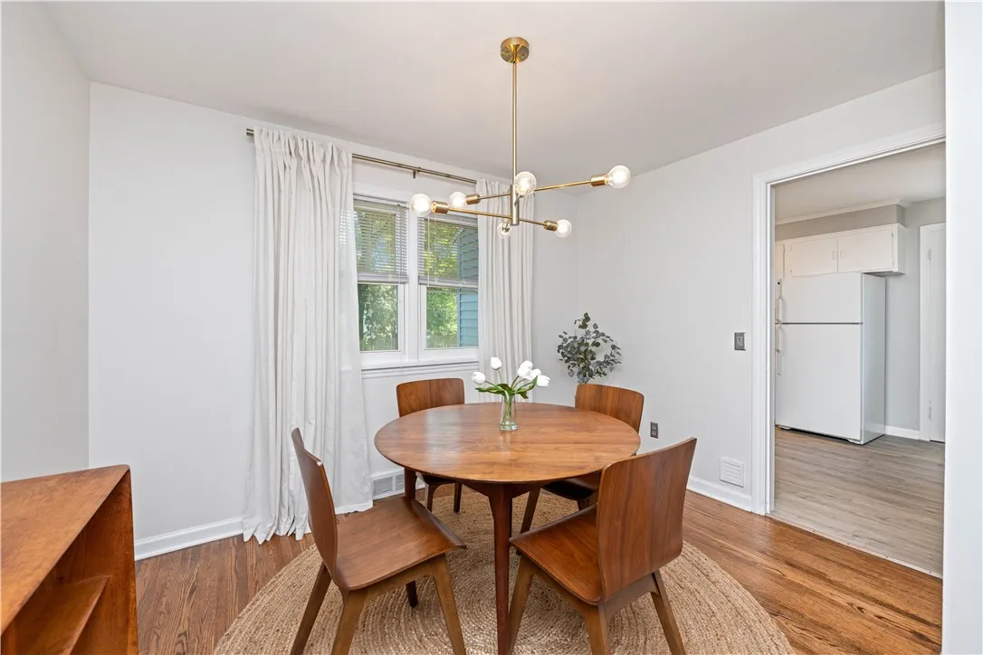 114 Clovercrest Drive, Brighton, New York 14618, Brighton, New York 14618, 3 Bedrooms Bedrooms, 6 Rooms Rooms,1 BathroomBathrooms,Residential,Closed,114 Clovercrest Drive, Brighton, New York 14618,0,R1630735