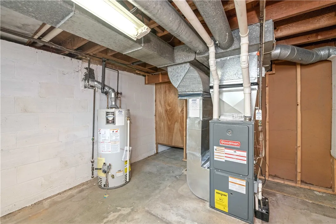 114 Clovercrest Drive, Brighton, New York 14618, Brighton, New York 14618, 3 Bedrooms Bedrooms, 6 Rooms Rooms,1 BathroomBathrooms,Residential,Closed,114 Clovercrest Drive, Brighton, New York 14618,0,R1630735