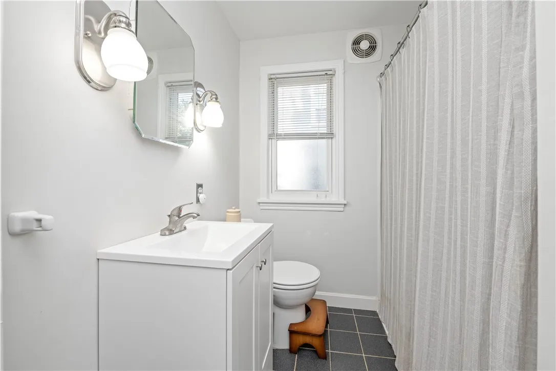 114 Clovercrest Drive, Brighton, New York 14618, Brighton, New York 14618, 3 Bedrooms Bedrooms, 6 Rooms Rooms,1 BathroomBathrooms,Residential,Closed,114 Clovercrest Drive, Brighton, New York 14618,0,R1630735