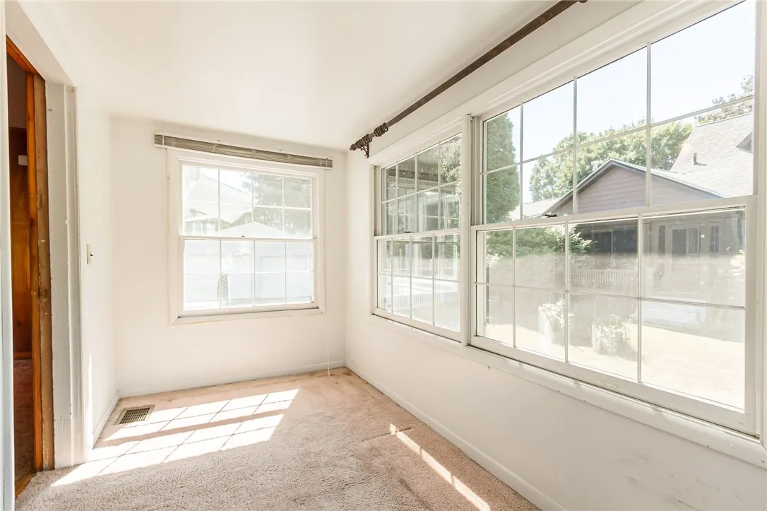 35 Coville St, Victor, New York 14564, Victor, New York 14564, 3 Bedrooms Bedrooms, 8 Rooms Rooms,1 BathroomBathrooms,Residential,Closed,35 Coville St, Victor, New York 14564,0,R1631801