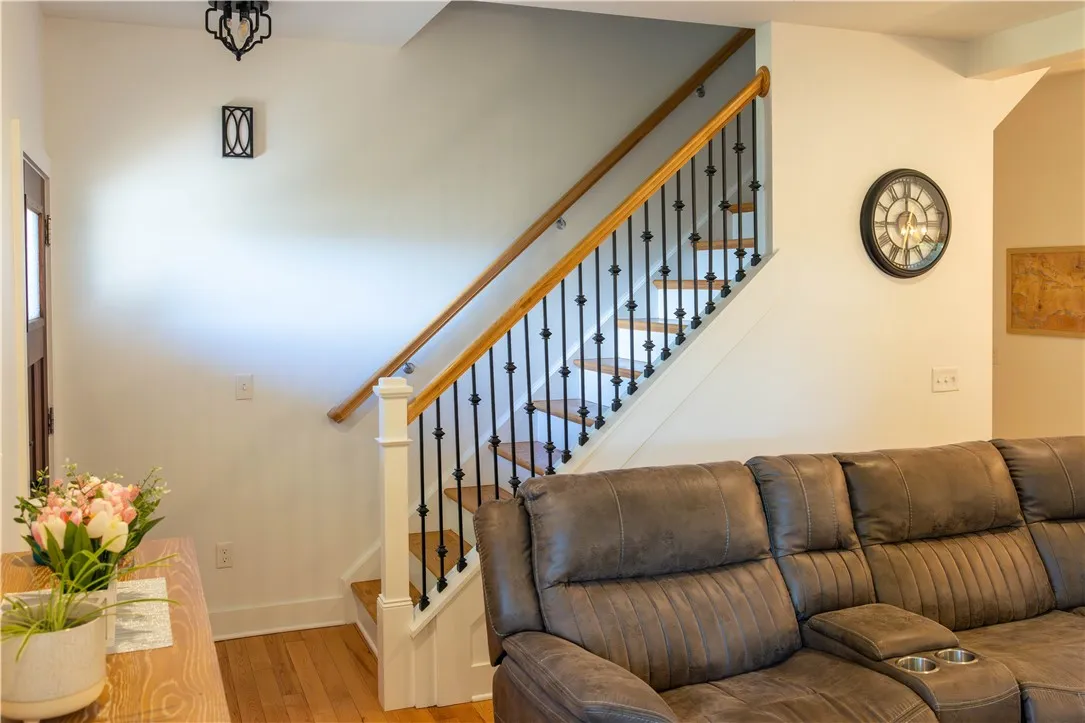 442 North Drive, Greece, New York 14612, Greece, New York 14612, 3 Bedrooms Bedrooms, 6 Rooms Rooms,2 BathroomsBathrooms,Residential,Closed,442 North Drive, Greece, New York 14612,0,R1631799