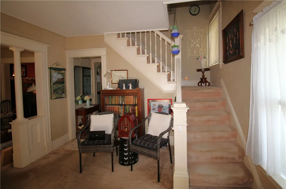 entry room and staircase