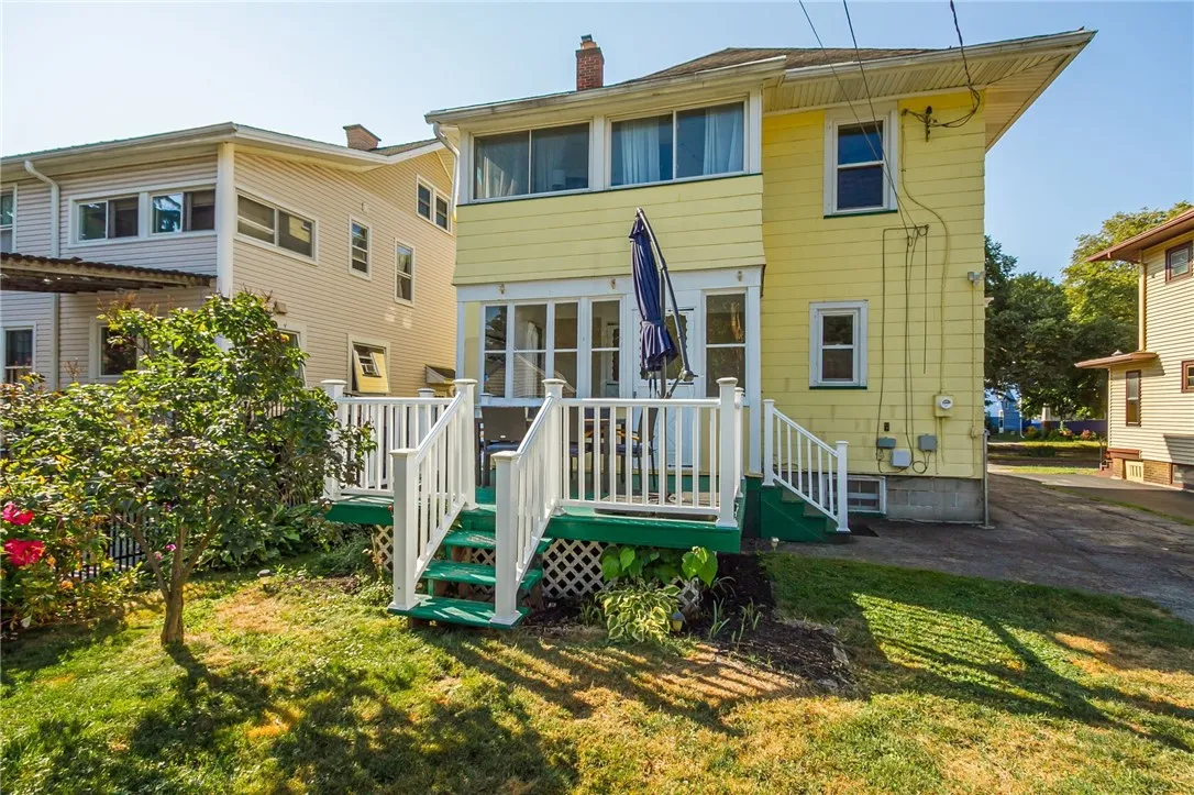 610 Hazelwood, Rochester, New York 14609, Rochester, New York 14609, 3 Bedrooms Bedrooms, 6 Rooms Rooms,1 BathroomBathrooms,Residential,Closed,610 Hazelwood, Rochester, New York 14609,0,R1631588