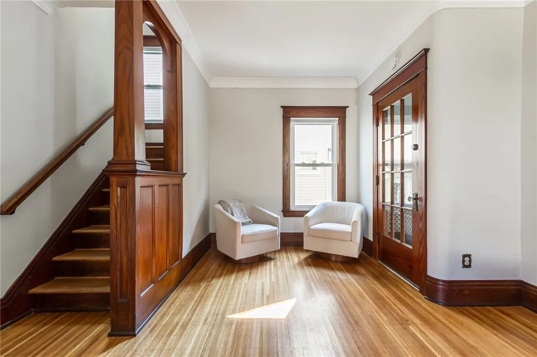 610 Hazelwood, Rochester, New York 14609, Rochester, New York 14609, 3 Bedrooms Bedrooms, 6 Rooms Rooms,1 BathroomBathrooms,Residential,Closed,610 Hazelwood, Rochester, New York 14609,0,R1631588