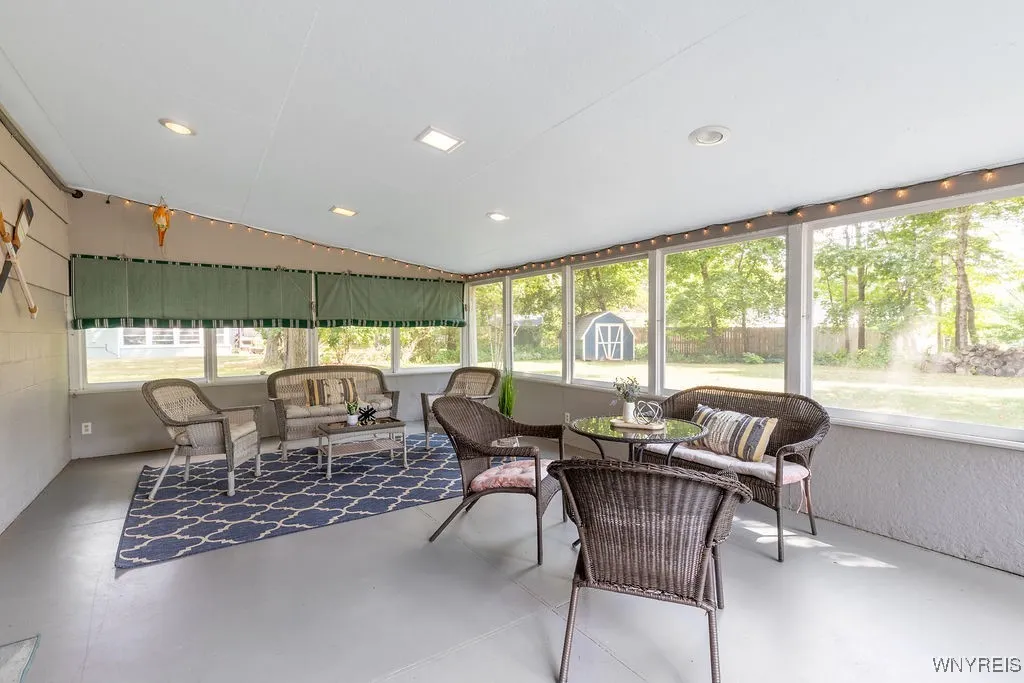 4651 Overlook Drive, Clarence, New York 14221, Clarence, New York 14221, 3 Bedrooms Bedrooms, 8 Rooms Rooms,2 BathroomsBathrooms,Residential,For Sale,4651 Overlook Drive, Clarence, New York 14221,B1629272