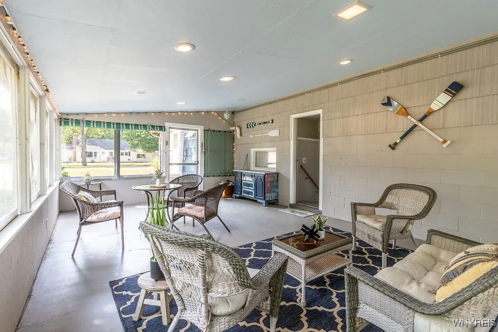 4651 Overlook Drive, Clarence, New York 14221, Clarence, New York 14221, 3 Bedrooms Bedrooms, 8 Rooms Rooms,2 BathroomsBathrooms,Residential,For Sale,4651 Overlook Drive, Clarence, New York 14221,B1629272