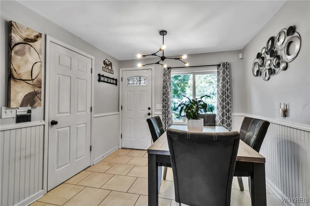 76 Sunshine Drive, Amherst, New York 14228, Amherst, New York 14228, 3 Bedrooms Bedrooms, 6 Rooms Rooms,1 BathroomBathrooms,Residential,Closed,76 Sunshine Drive, Amherst, New York 14228,0,B1631439