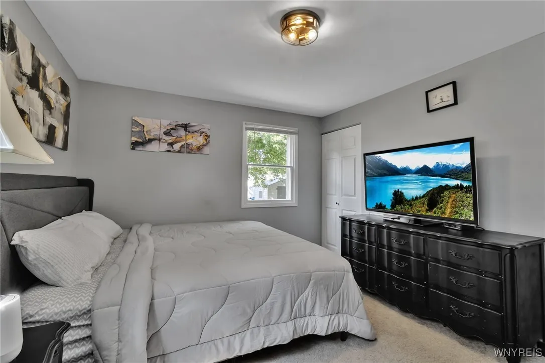 76 Sunshine Drive, Amherst, New York 14228, Amherst, New York 14228, 3 Bedrooms Bedrooms, 6 Rooms Rooms,1 BathroomBathrooms,Residential,Closed,76 Sunshine Drive, Amherst, New York 14228,0,B1631439