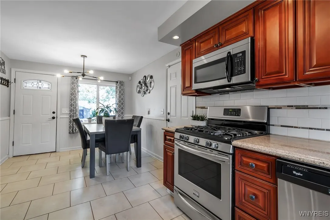 76 Sunshine Drive, Amherst, New York 14228, Amherst, New York 14228, 3 Bedrooms Bedrooms, 6 Rooms Rooms,1 BathroomBathrooms,Residential,Closed,76 Sunshine Drive, Amherst, New York 14228,0,B1631439