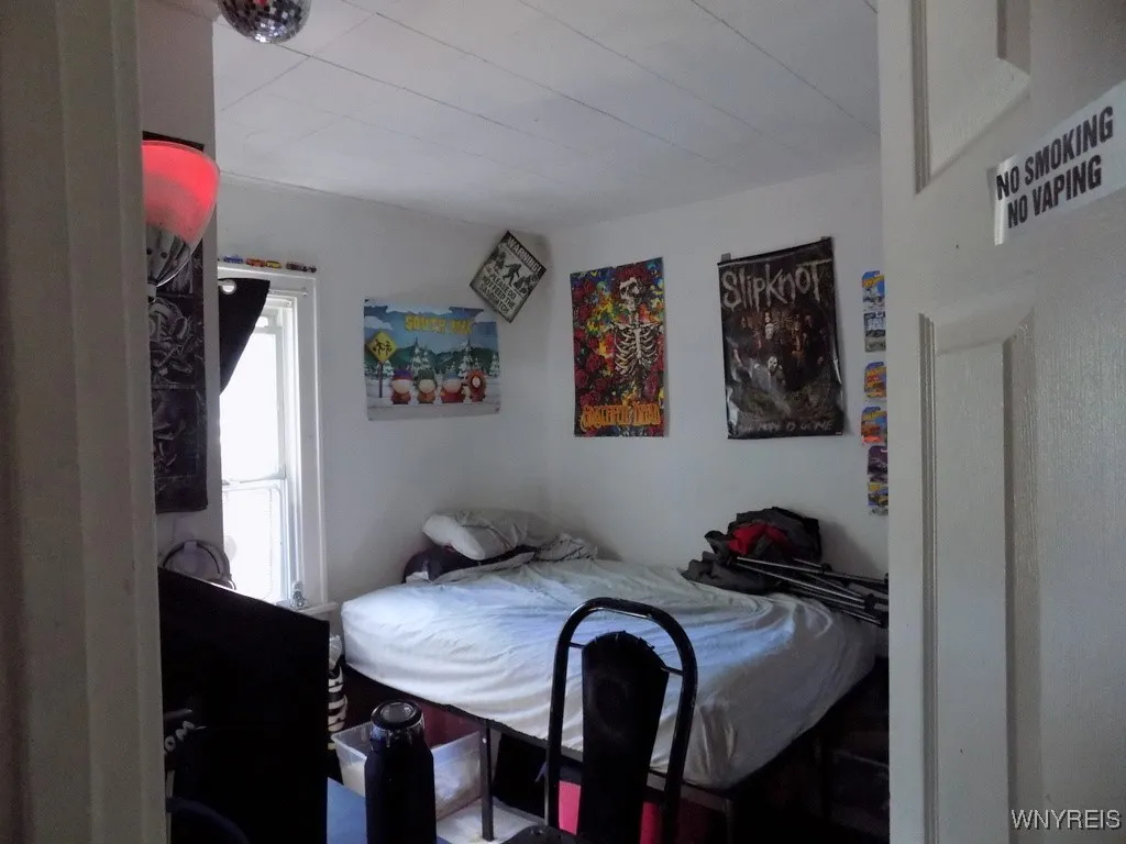 74 Ross Avenue, Buffalo, New York 14207, Buffalo, New York 14207, 4 Bedrooms Bedrooms, 6 Rooms Rooms,1 BathroomBathrooms,Residential,For Sale,74 Ross Avenue, Buffalo, New York 14207,B1627597