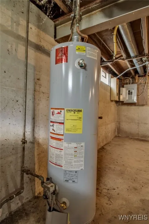 10121 Greiner Road, Clarence, New York 14031, Clarence, New York 14031, 2 Bedrooms Bedrooms, 6 Rooms Rooms,1 BathroomBathrooms,Residential,Closed,10121 Greiner Road, Clarence, New York 14031,0,B1631028