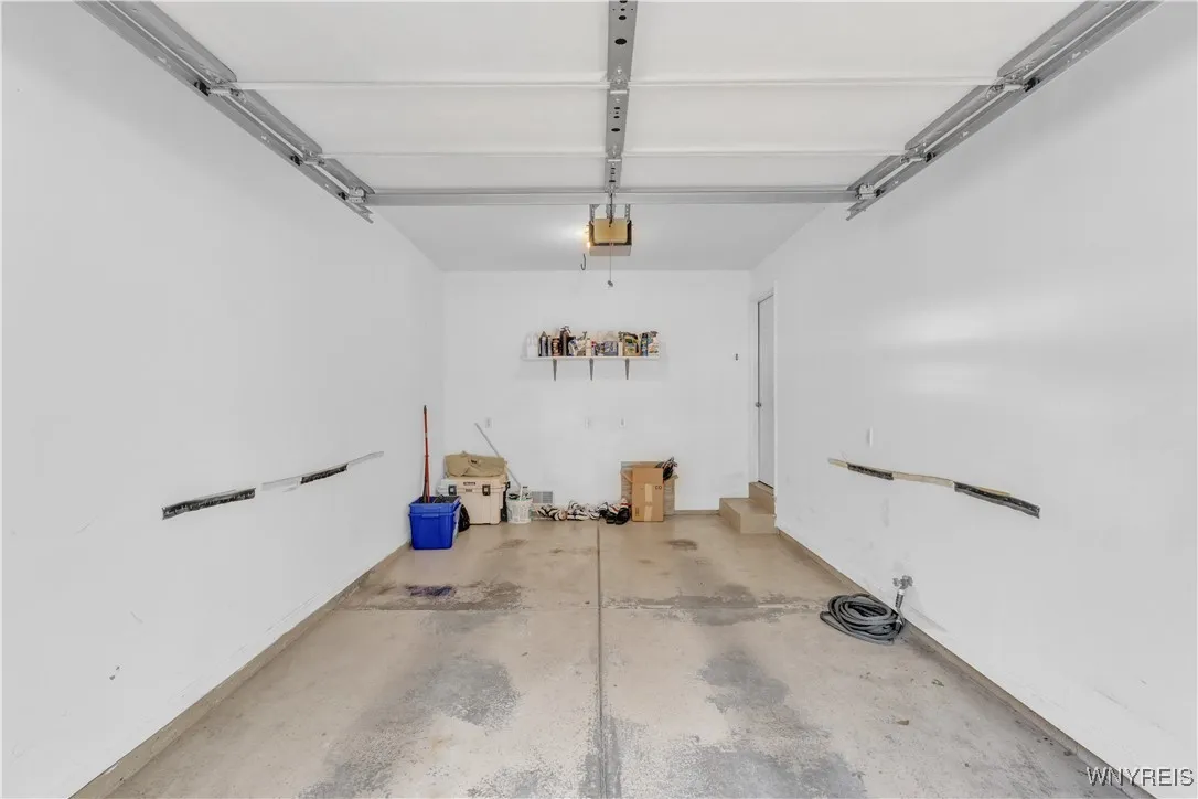 1 B Astor Ridge Drive B, Amherst, New York 14228, Amherst, New York 14228, 3 Bedrooms Bedrooms, 7 Rooms Rooms,2 BathroomsBathrooms,Residential,Closed,1 B Astor Ridge Drive B, Amherst, New York 14228,0,B1630342