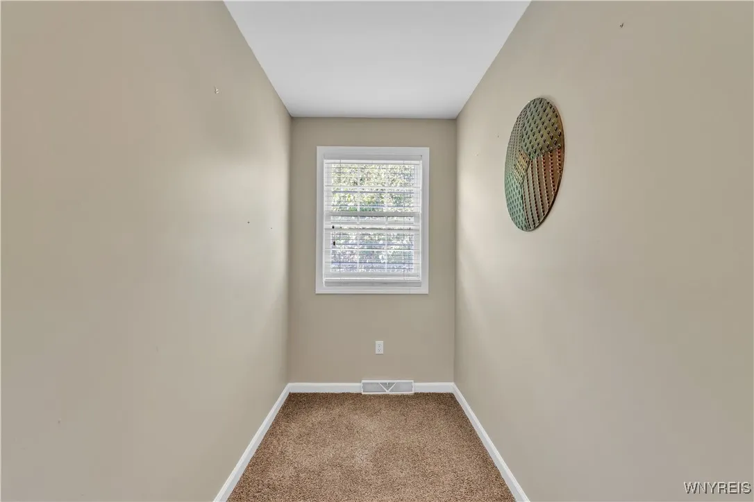 1 B Astor Ridge Drive B, Amherst, New York 14228, Amherst, New York 14228, 3 Bedrooms Bedrooms, 7 Rooms Rooms,2 BathroomsBathrooms,Residential,Closed,1 B Astor Ridge Drive B, Amherst, New York 14228,0,B1630342