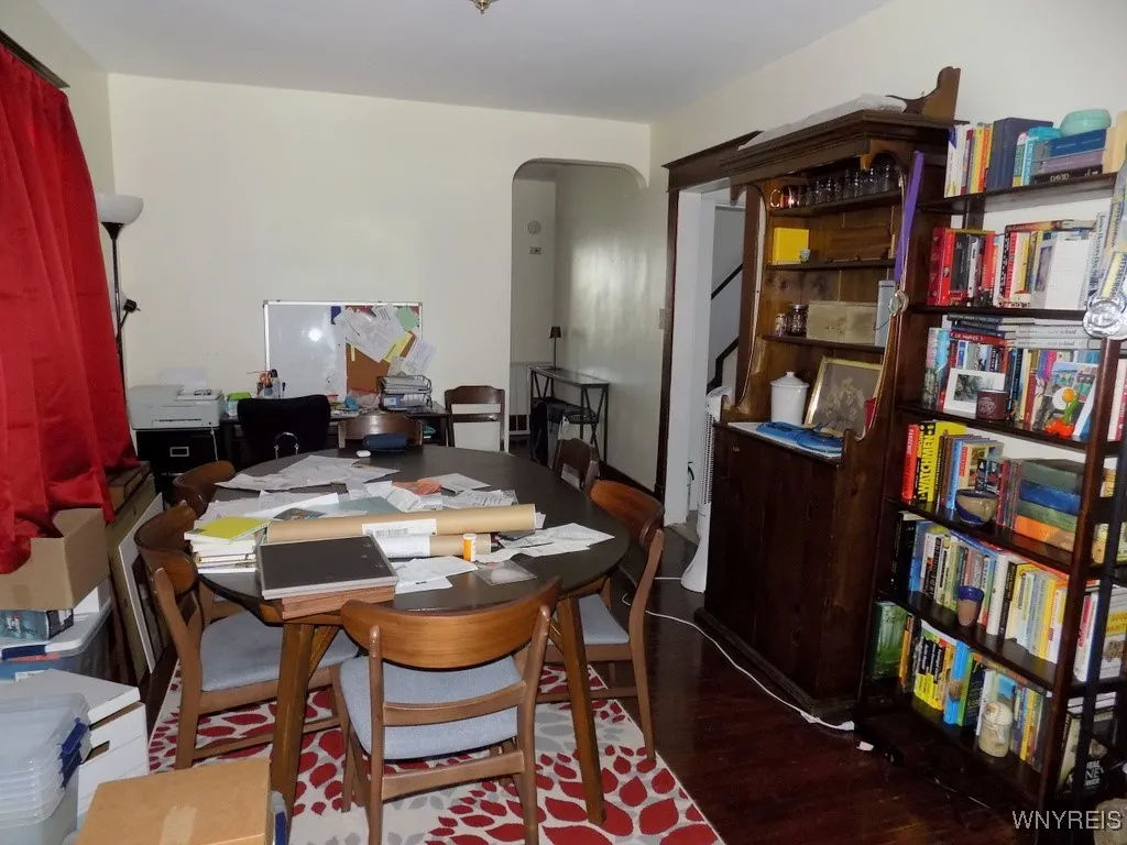 87 Laird Avenue, Buffalo, New York 14207, Buffalo, New York 14207, 4 Bedrooms Bedrooms, ,2 BathroomsBathrooms,Residential,Closed,87 Laird Avenue, Buffalo, New York 14207,0,B1627595