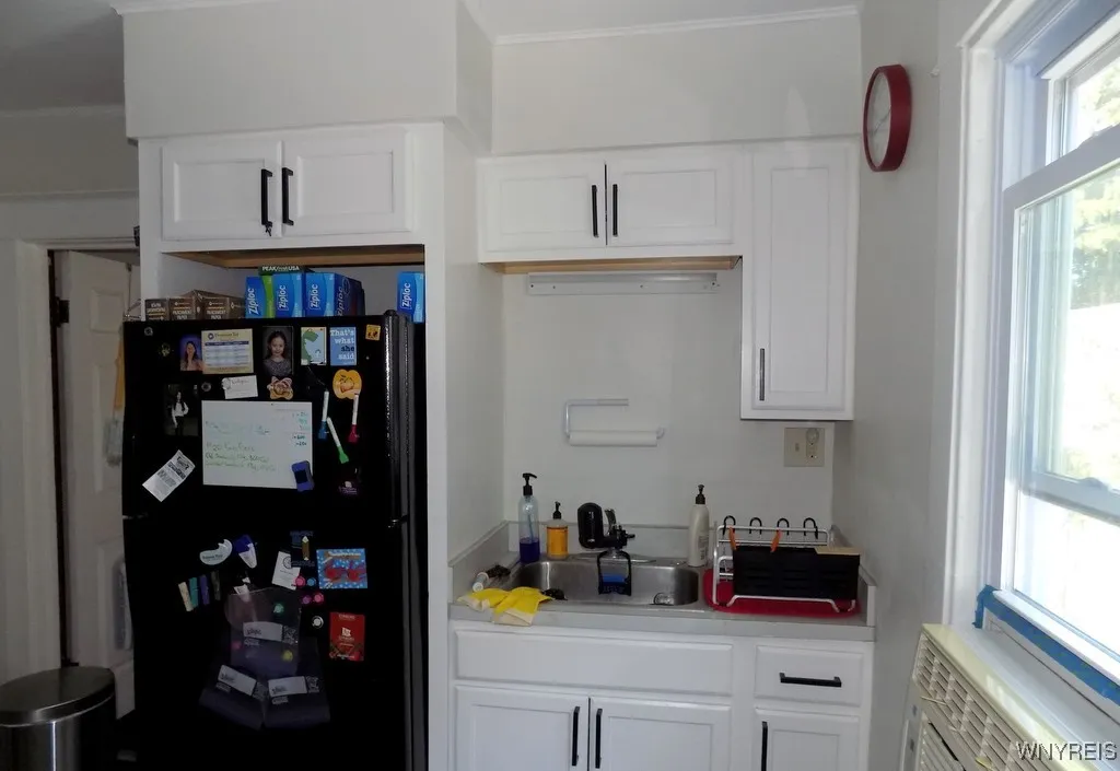 87 Laird Avenue, Buffalo, New York 14207, Buffalo, New York 14207, 4 Bedrooms Bedrooms, ,2 BathroomsBathrooms,Residential,Closed,87 Laird Avenue, Buffalo, New York 14207,0,B1627595